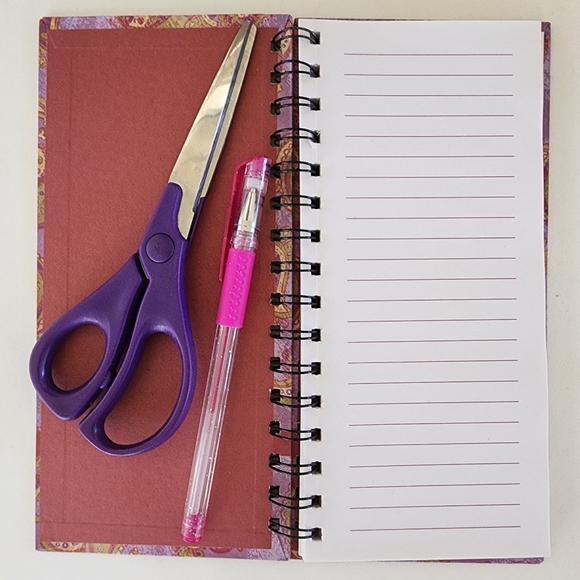 ✂ "N" Notebook Stationary Set - Picture 2 of 5